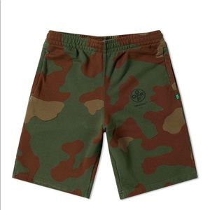 Mens OFF-WHITE camo shorts